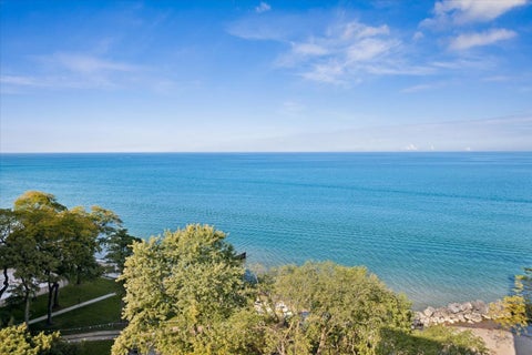 Tiny photo for 1618 SHERIDAN Road #PH, Wilmette, IL 60091 (MLS # 12765241)