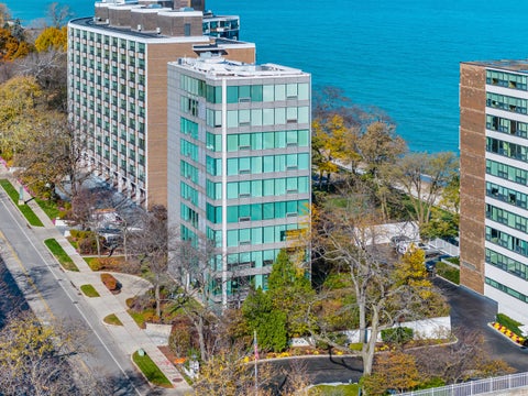 Photo of 1618 SHERIDAN Road #PH, Wilmette, IL 60091 (MLS # 12765241)