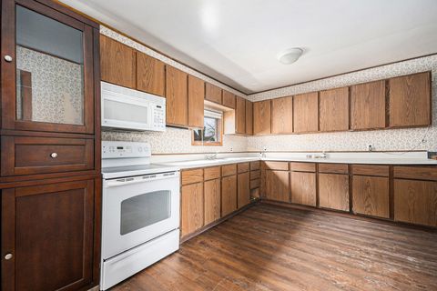 Tiny photo for 265 N Monroe Street, South Wilmington, IL 60474 (MLS # 12588843)