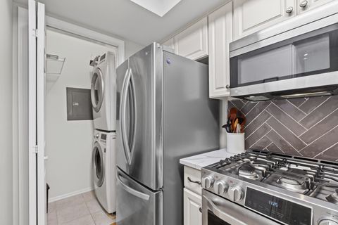 Tiny photo for 918 Rogers Street #103, Downers Grove, IL 60515 (MLS # 12496606)