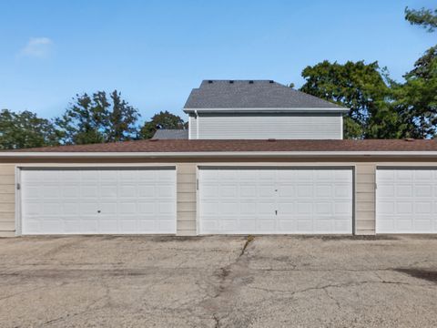 Tiny photo for 918 Rogers Street #103, Downers Grove, IL 60515 (MLS # 12496606)