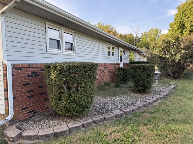 9589 Hennepin Florid Road