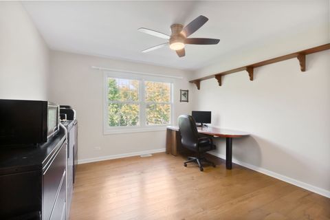 Tiny photo for 539 Primrose Lane, Crystal Lake, IL 60014 (MLS # 12487825)