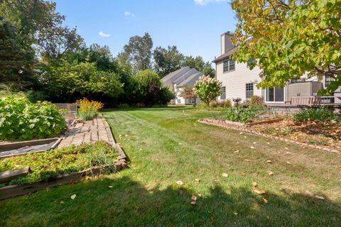Tiny photo for 539 Primrose Lane, Crystal Lake, IL 60014 (MLS # 12487825)
