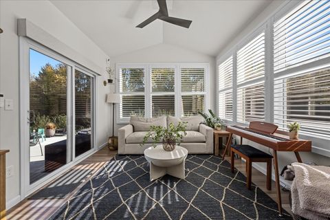 Tiny photo for 348 Branson Drive, Batavia, IL 60510 (MLS # 12504265)