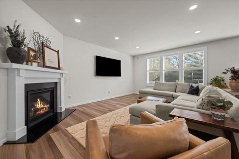 Tiny photo for 348 Branson Drive, Batavia, IL 60510 (MLS # 12504265)