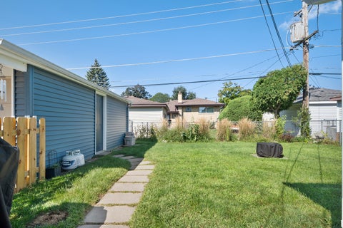 Tiny photo for 1430 Homestead Road, La Grange Park, IL 60526 (MLS # 12747508)