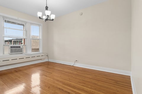 Tiny photo for 1057 W Berwyn Avenue #3, Chicago, IL 60640 (MLS # 12757364)
