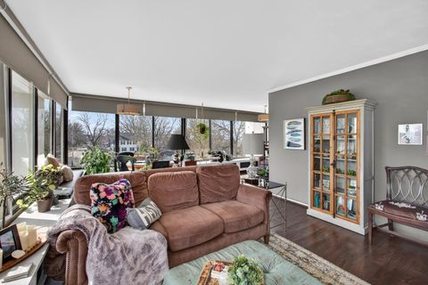 Tiny photo for 1337 21 Avenue #3D, Rock Island, IL 61201 (MLS # 12600715)