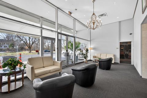 Tiny photo for 1337 21 Avenue #3D, Rock Island, IL 61201 (MLS # 12600715)