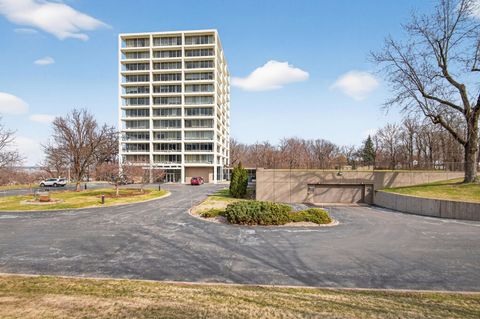 Photo of 1337 21 Avenue #3D, Rock Island, IL 61201 (MLS # 12600715)