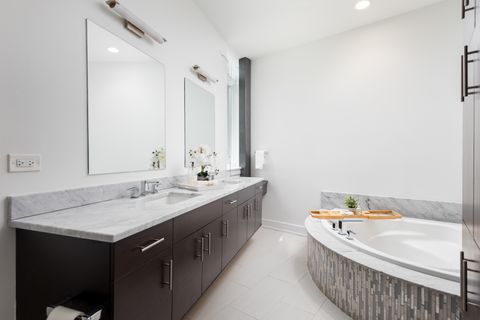 Tiny photo for 603 Driftwood Court, Naperville, IL 60540 (MLS # 12450876)