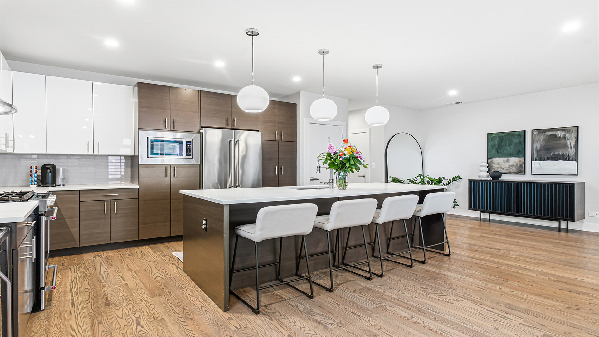 2703 W Belmont Avenue 3E