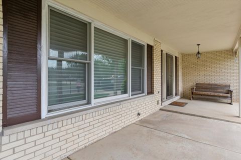 Tiny photo for 5S671 Park Meadow Drive, Naperville, IL 60540 (MLS # 12611976)