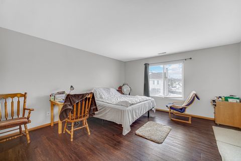 Tiny photo for 4 Franklin Court, Bolingbrook, IL 60440 (MLS # 12571750)