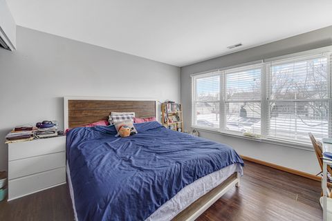 Tiny photo for 4 Franklin Court, Bolingbrook, IL 60440 (MLS # 12571750)