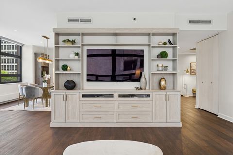 Tiny photo for 680 N LAKE SHORE Drive #321, Chicago, IL 60611 (MLS # 12499403)