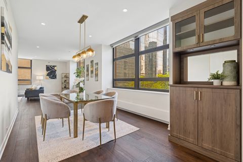 Tiny photo for 680 N LAKE SHORE Drive #321, Chicago, IL 60611 (MLS # 12499403)