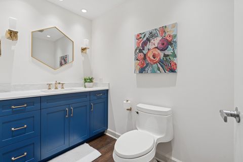 Tiny photo for 680 N LAKE SHORE Drive #321, Chicago, IL 60611 (MLS # 12499403)