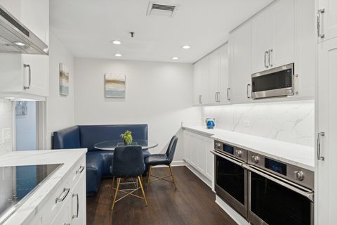 Tiny photo for 680 N LAKE SHORE Drive #321, Chicago, IL 60611 (MLS # 12499403)