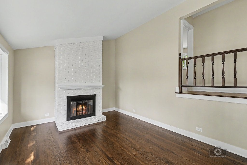 218 E Central Avenue