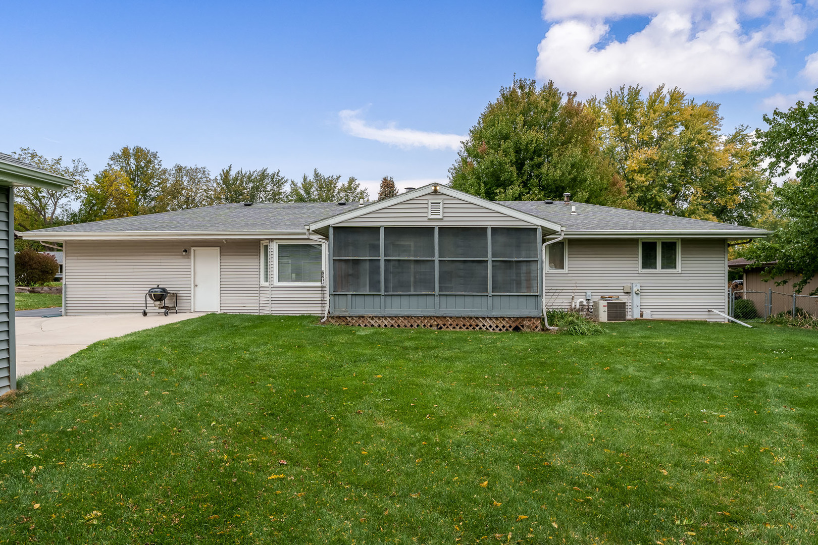 3265 Cavendish Drive