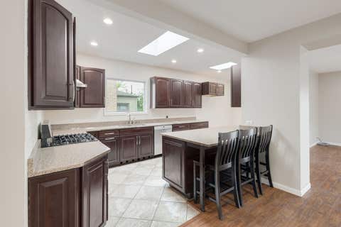 Tiny photo for 9535 S Fairfield Avenue, Evergreen Park, IL 60805 (MLS # 12649318)