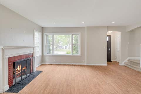 Tiny photo for 9535 S Fairfield Avenue, Evergreen Park, IL 60805 (MLS # 12649318)