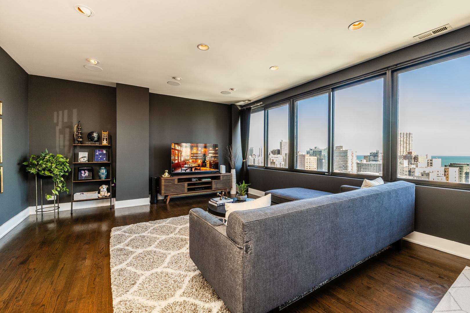 2754 N HAMPDEN Court 2105