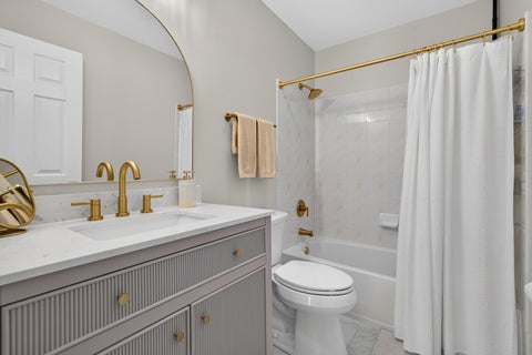 Tiny photo for 541 Pheasant Trail, St. Charles, IL 60174 (MLS # 12750124)