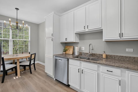 Tiny photo for 541 Pheasant Trail, St. Charles, IL 60174 (MLS # 12750124)