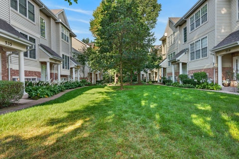Tiny photo for 541 Pheasant Trail, St. Charles, IL 60174 (MLS # 12750124)