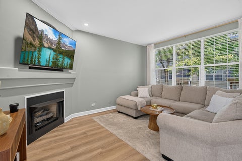 Tiny photo for 541 Pheasant Trail, St. Charles, IL 60174 (MLS # 12750124)