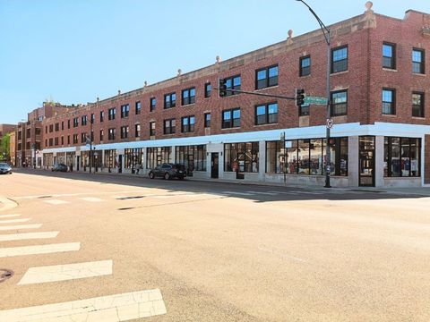 5026 N Lincoln Avenue Chicago IL 60625