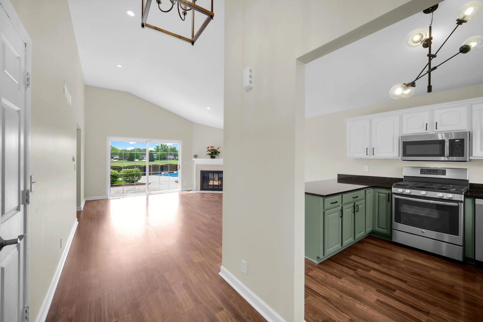 115 ABBEYWOOD Circle