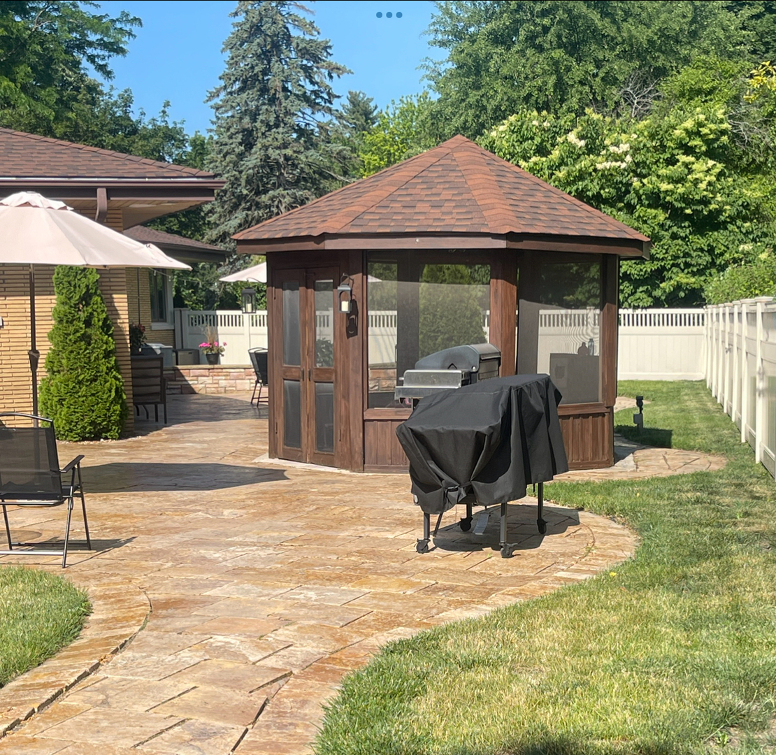 Itasca, Illinois 60143, United States, 4 Bedrooms Bedrooms, ,4 BathroomsBathrooms,Residential,Active,182052