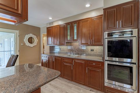 Tiny photo for 711 E Greenview Road, Itasca, IL 60143 (MLS # 12433179)