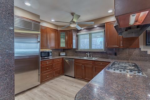 Tiny photo for 711 E Greenview Road, Itasca, IL 60143 (MLS # 12433179)