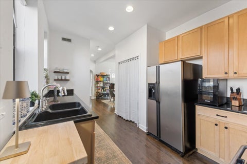 Tiny photo for 4202 N Wolcott Avenue #3, Chicago, IL 60613 (MLS # 12793292)