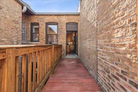 Tiny photo for 4202 N Wolcott Avenue #3, Chicago, IL 60613 (MLS # 12793292)