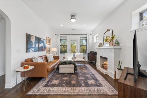 Tiny photo for 4202 N Wolcott Avenue #3, Chicago, IL 60613 (MLS # 12793292)