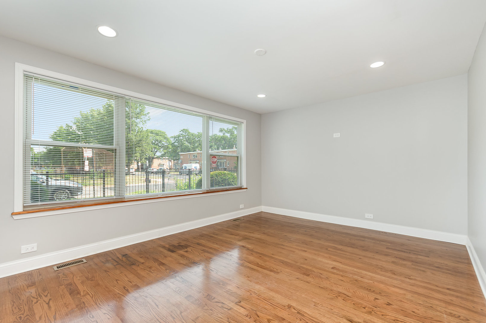 1203 W 110th Street