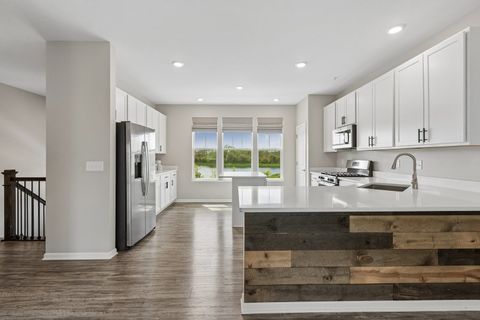 Tiny photo for 2370 Southwind Boulevard, South Elgin, IL 60177 (MLS # 12635865)