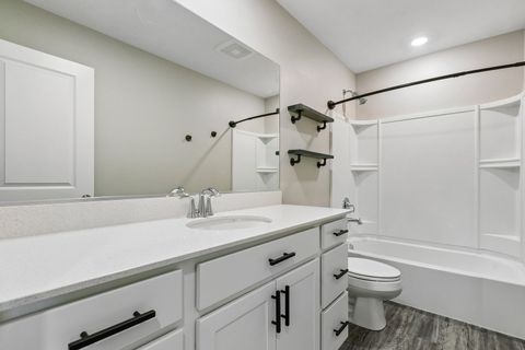 Tiny photo for 2370 Southwind Boulevard, South Elgin, IL 60177 (MLS # 12635865)
