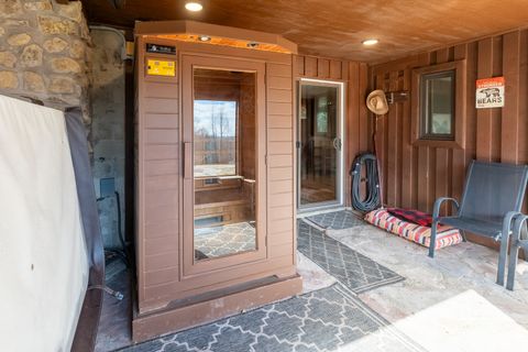 Tiny photo for 1425 Skyline Drive, Cobden, IL 62920 (MLS # 12577016)