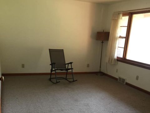 Tiny photo for 932 25th Street, Lasalle, IL 61301 (MLS # 12424773)