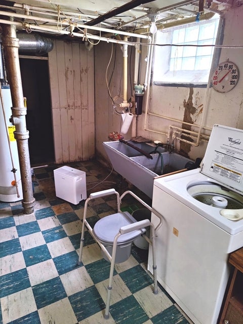 Tiny photo for 200 Earl Avenue, Joliet, IL 60436 (MLS # 12769940)
