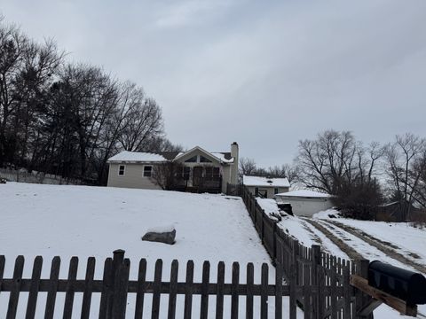 Tiny photo for 1008 W Dale Avenue, McHenry, IL 60051 (MLS # 12533955)