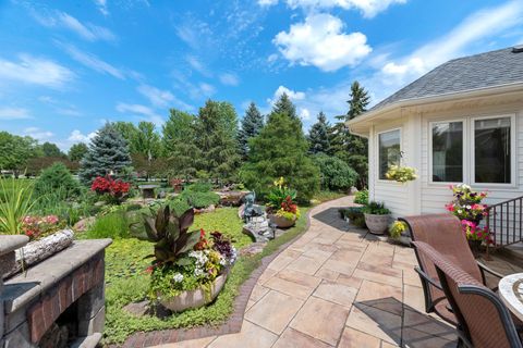 Tiny photo for 877 Elm Street, Sugar Grove, IL 60554 (MLS # 12566373)