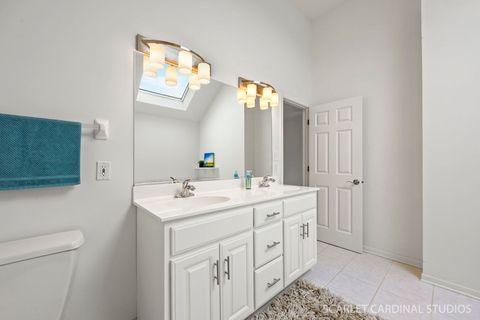 Tiny photo for 877 Elm Street, Sugar Grove, IL 60554 (MLS # 12566373)